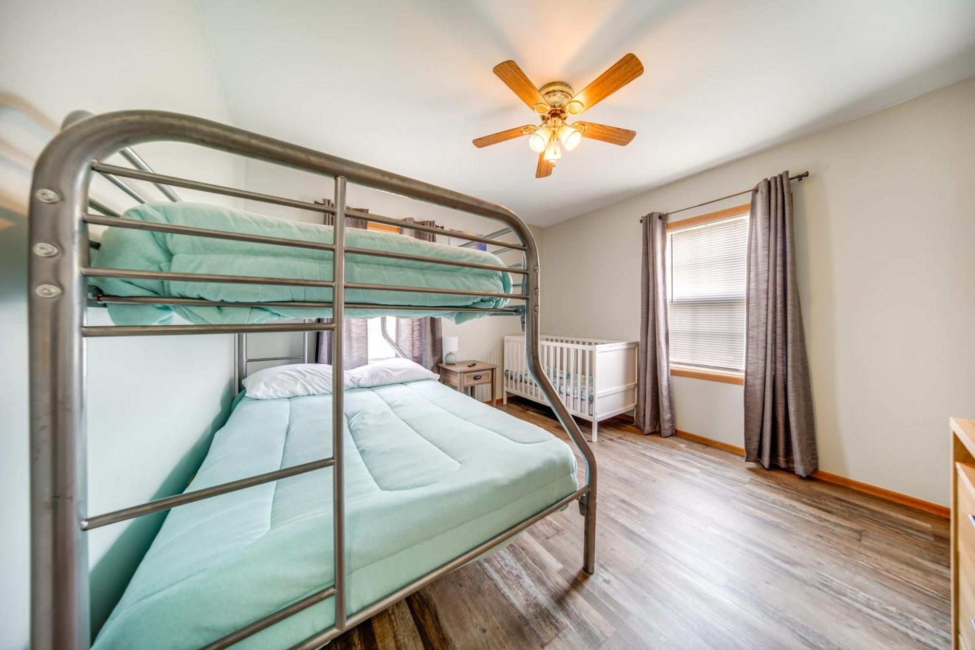 Вилла Family-Friendly Hideaway Near Presque Isle! Эри Экстерьер фото